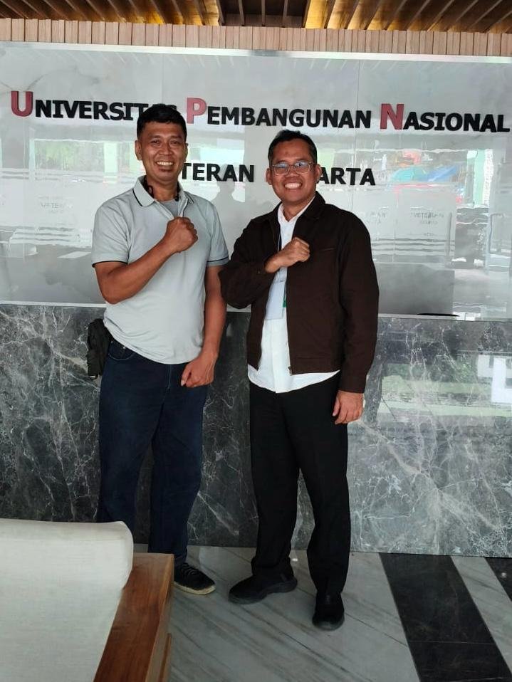 Dr.Asrofi Akademisi UPN Veteran Jakarta