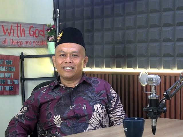 Fernando Emas Direktur Rumah Politik Indonesia