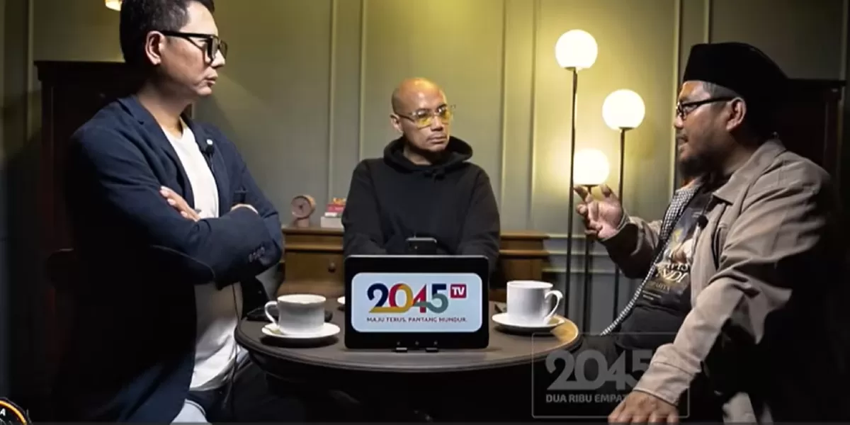 Guru Gembul Tangkapan Layar 2045TV Guru Gembul Tangkapan Layar 2045TV