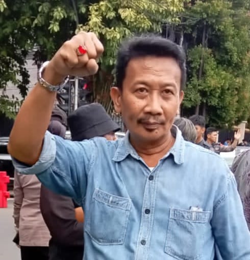 Standarkiaa Latief