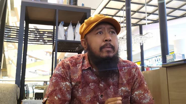 Direktur Eksekutif SDR Studi Demokrasi Rakyat Hari Purwanto